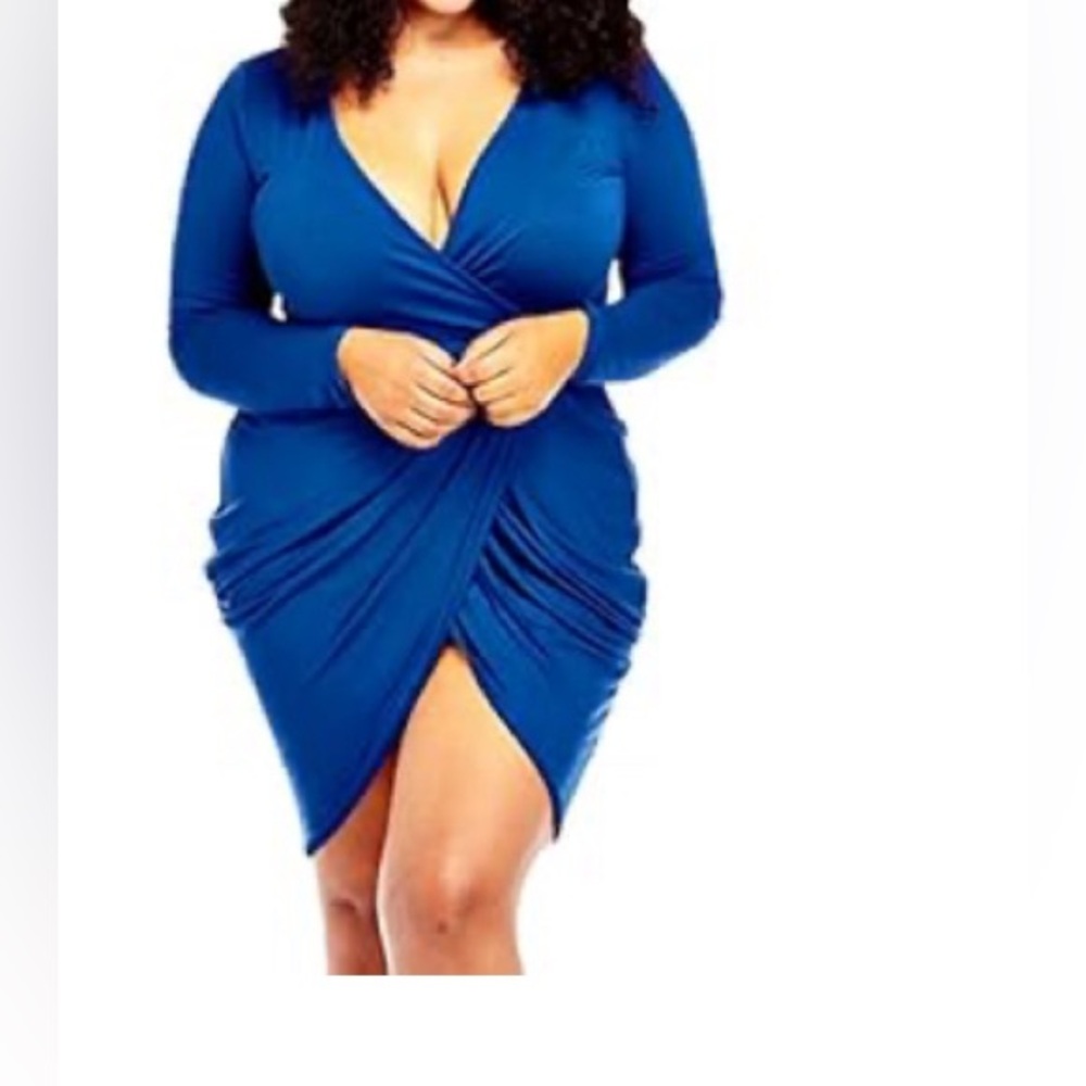 Large Blue V neck dress with long sleeves, front slit #wrapdress